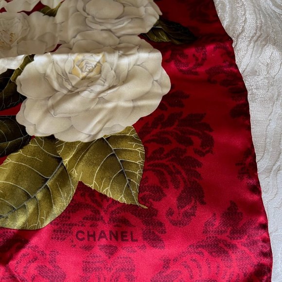 Authentic Silk CHANEL Camellia Scarf - Picture 4 of 4